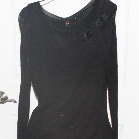 aVa black sweater - Picture 1 of 4